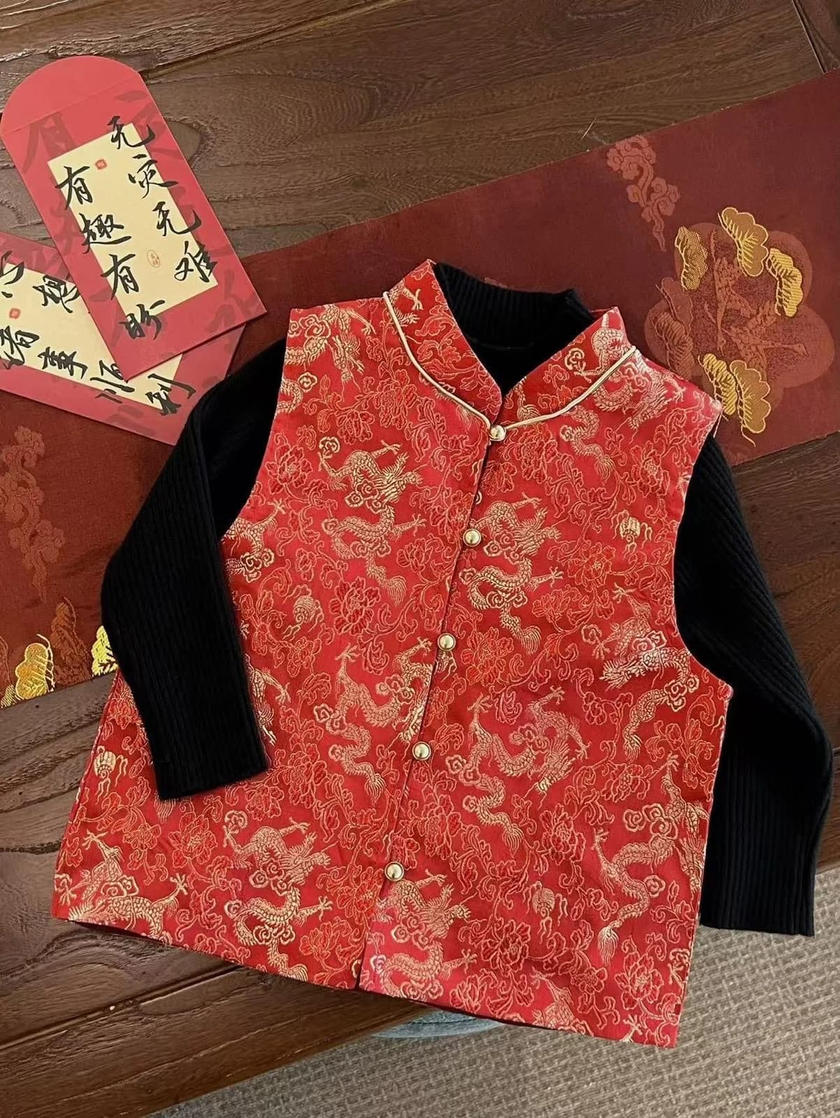 新年馬甲連黑色上衣 - 圖片 1