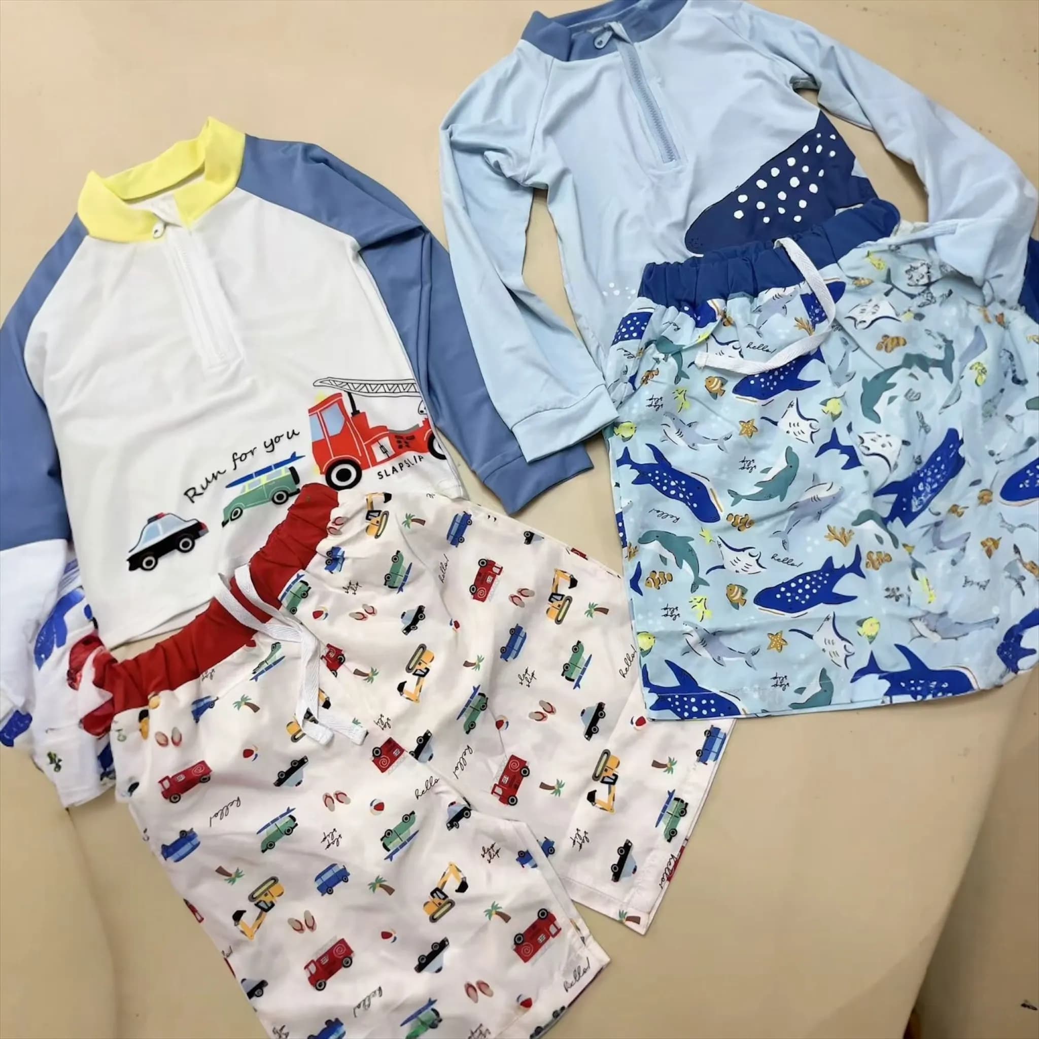 勁受歡迎返單泳衣套裝