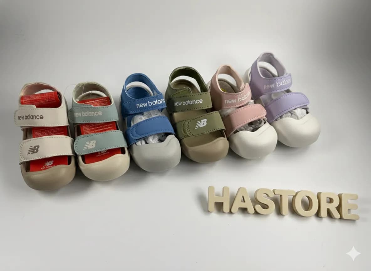 New Balance 小童皮革輕量防水腳趾套涼鞋 - 圖片 1