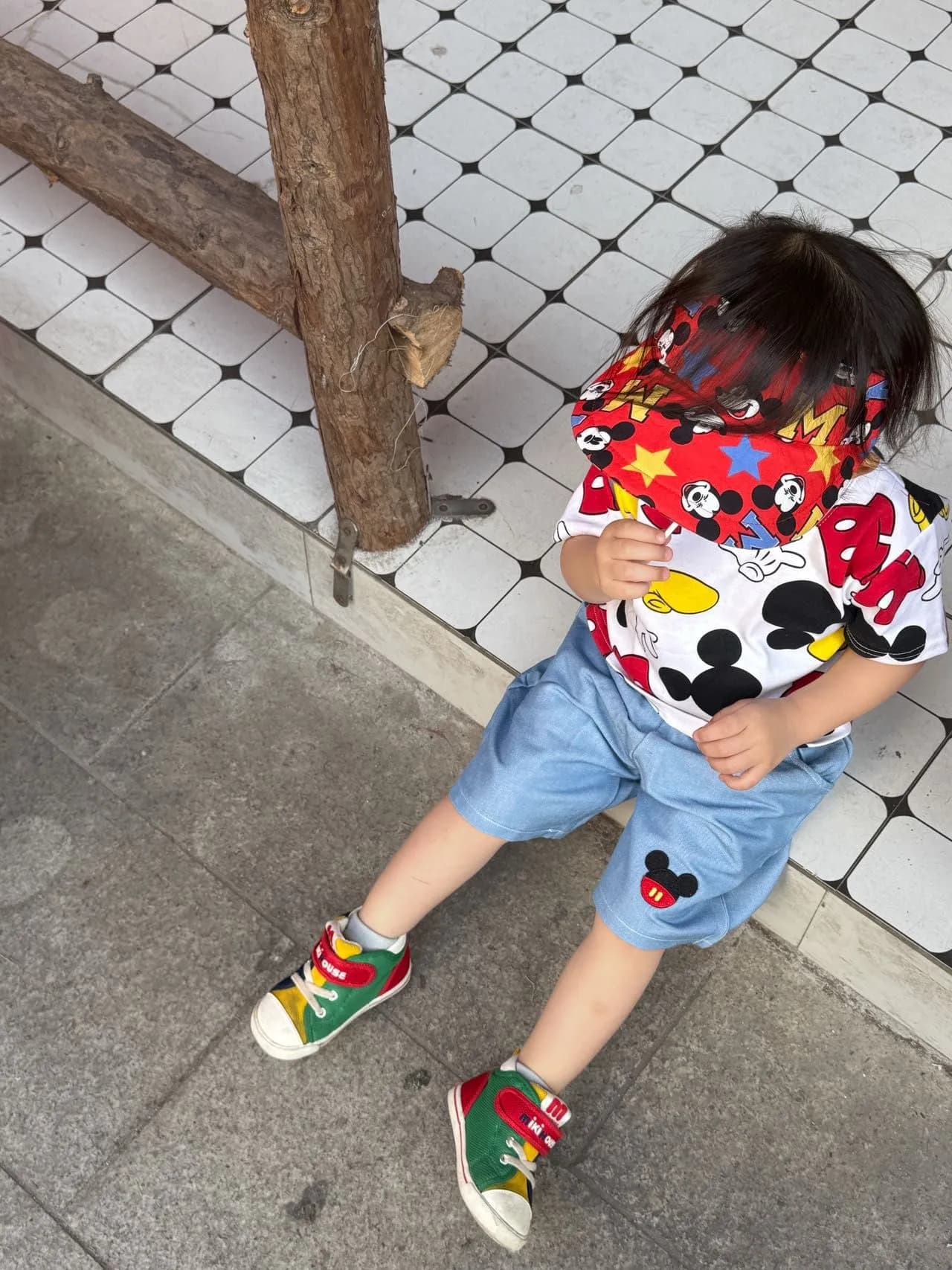 新款夏季短袖T恤+牛仔褲套裝 縮圖 6