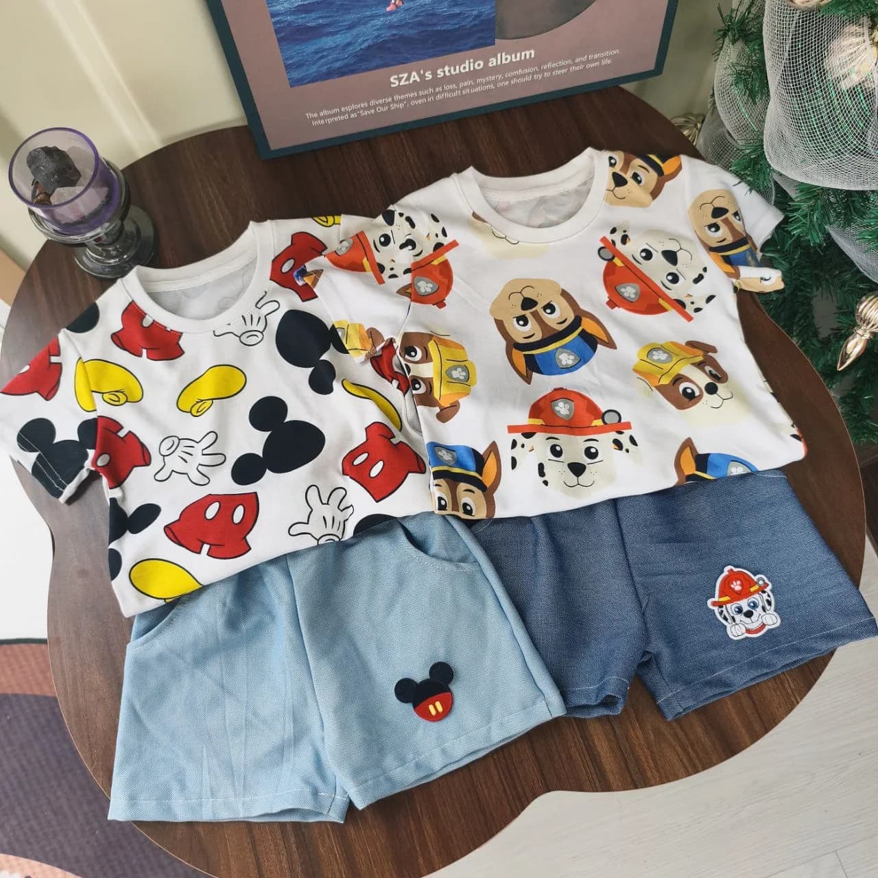 新款夏季短袖T恤+牛仔褲套裝 - 圖片 1