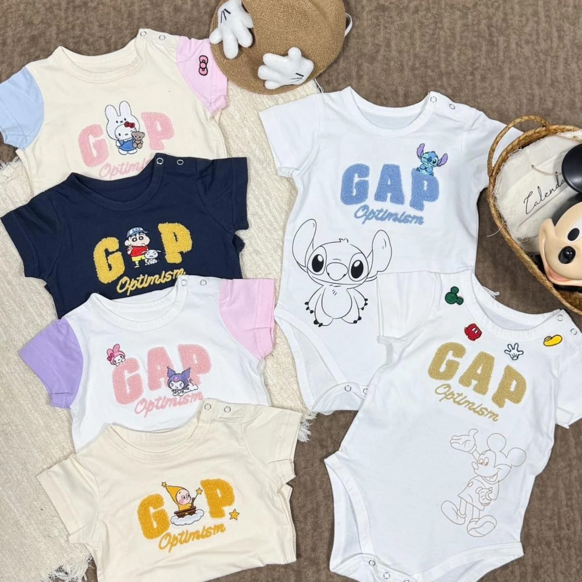 新款夏季短袖T恤+短褲套裝 / 爬服 縮圖 2